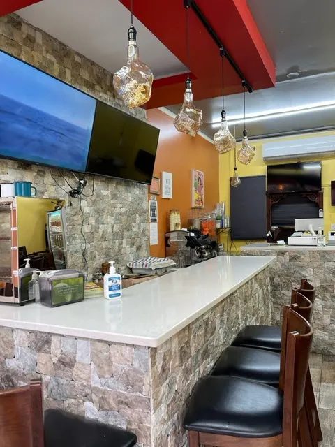 Jarros Juice Bar & Grill Picture 2