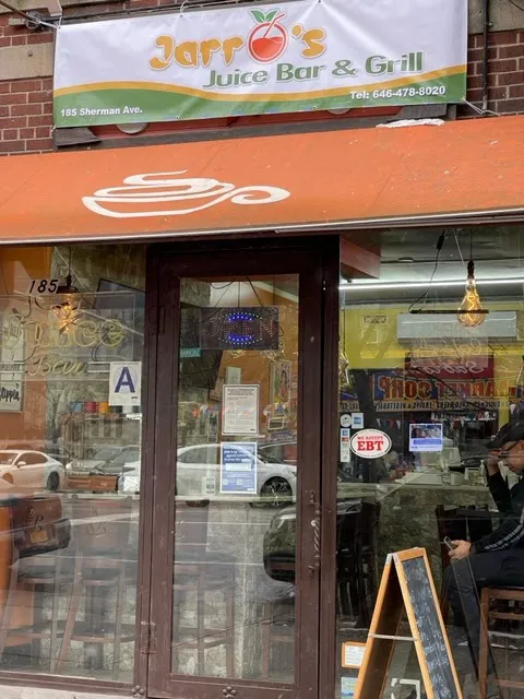 Jarros Juice Bar & Grill Picture 5