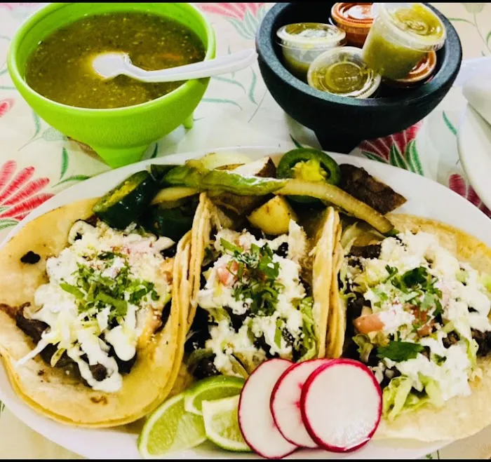 Tacos la Morena Restaurant Picture 10