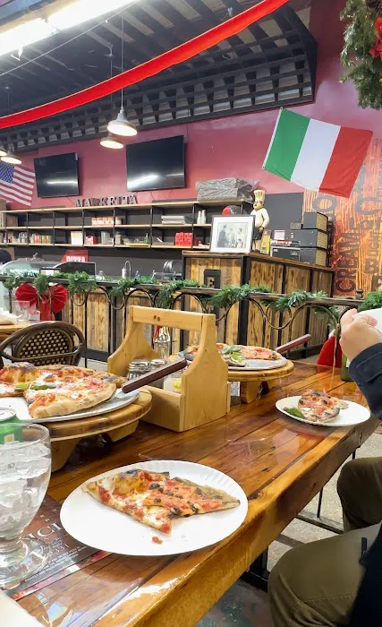 Funici A Pizza Picture 2