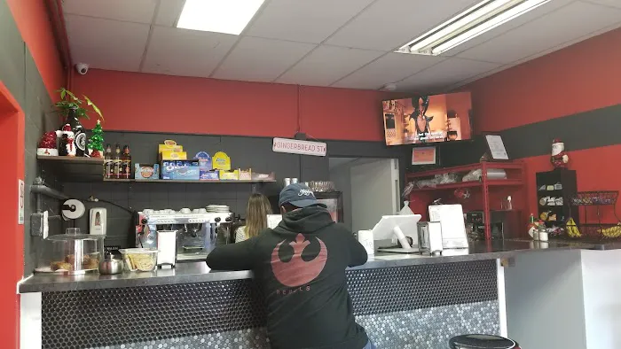 Floyd's Coffee House Picture 2