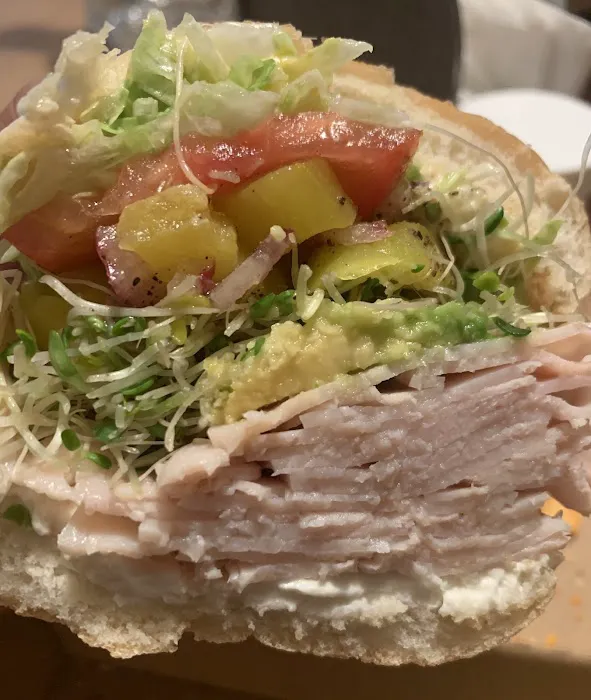 Deli Delicious Picture 9