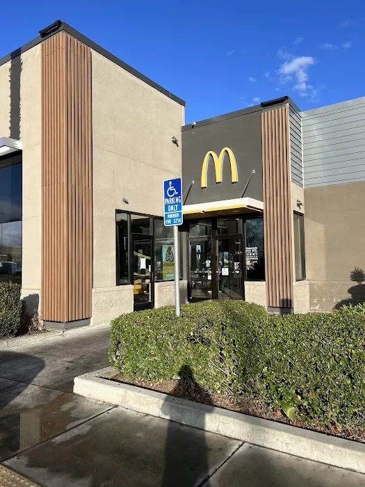 McDonald's Picture 10