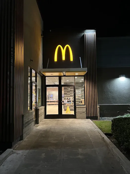 McDonald's Picture 7
