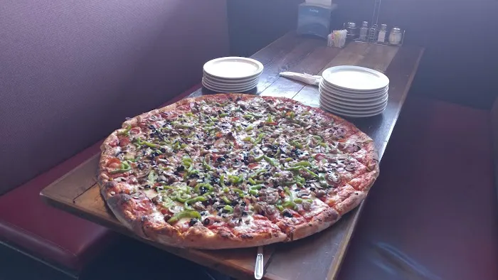 Popolo's Pizza Picture 3
