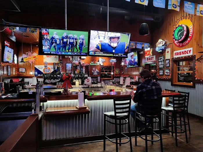Famous Dave's Bar-B-Que Picture 5