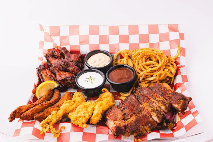 Famous Dave's Bar-B-Que Picture 2