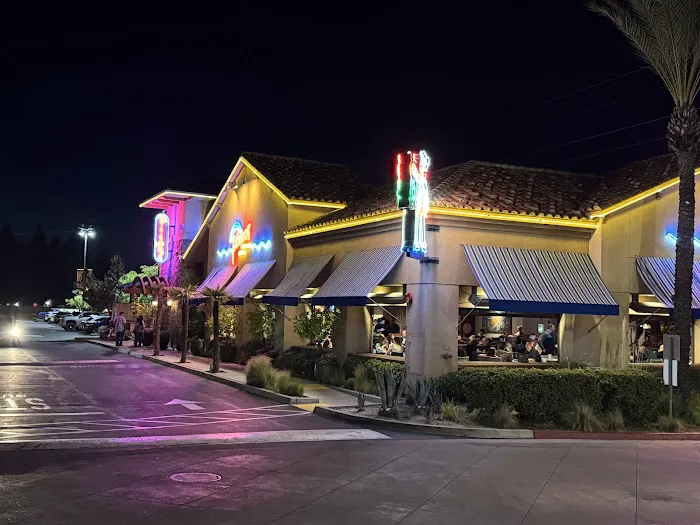 Pismo's Coastal Grill Picture 4