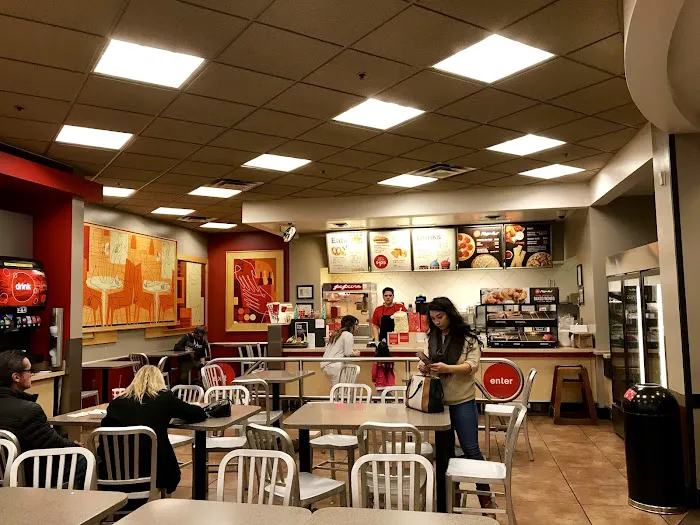 Pizza Hut Express Picture 6