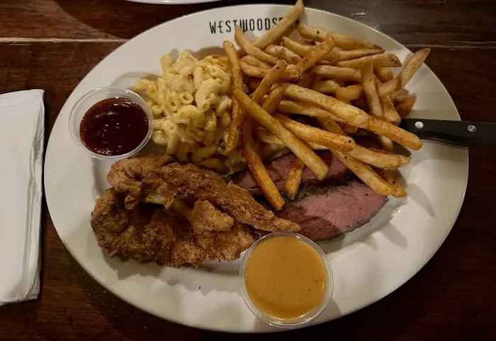 Westwoods BBQ & Spice Co Picture 5