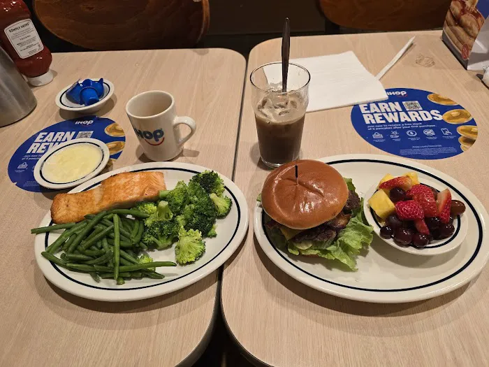 IHOP Picture 9