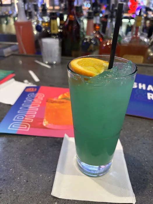 Dave & Buster's Fresno Picture 10