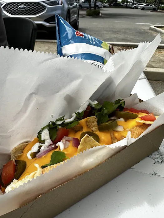 Brown Bear's Hot Dogs Picture 1