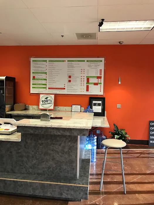Raw Earth Juicery Picture 6