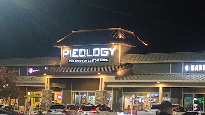 Pieology Pizzeria Park Crossing, Fresno, CA Picture 2