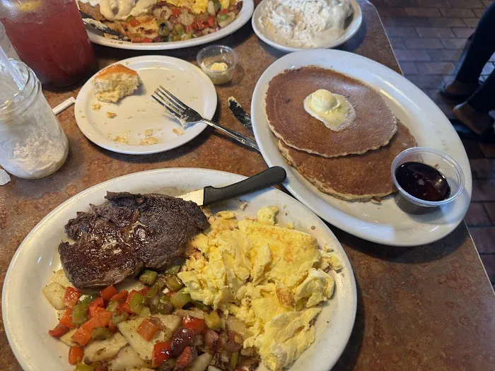 Huckleberry's Breakfast & Lunch Picture 7