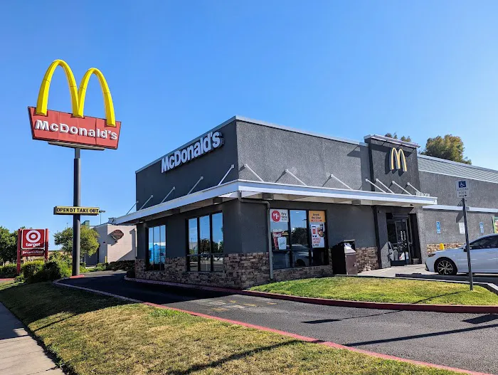 McDonald's Picture 4