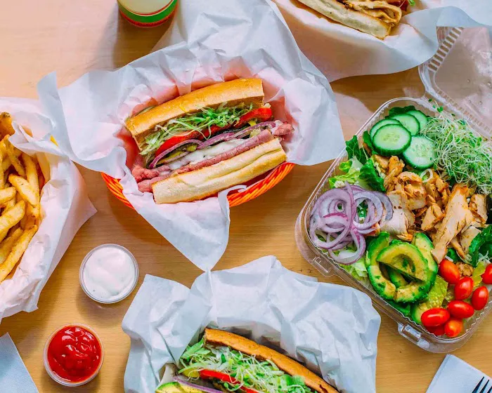 Deli Delicious Picture 3