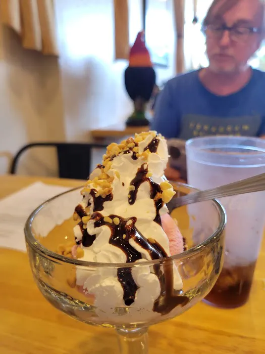 Smash Bros Bistro Picture 6