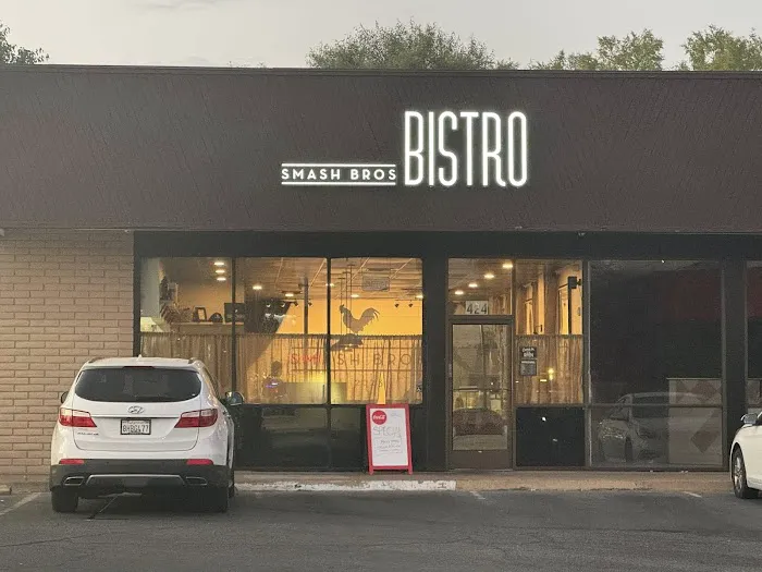 Smash Bros Bistro Picture 1