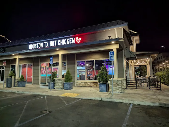 Houston TX Hot Chicken Picture 6