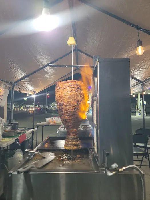 Tacos 3 hermanos Picture 6