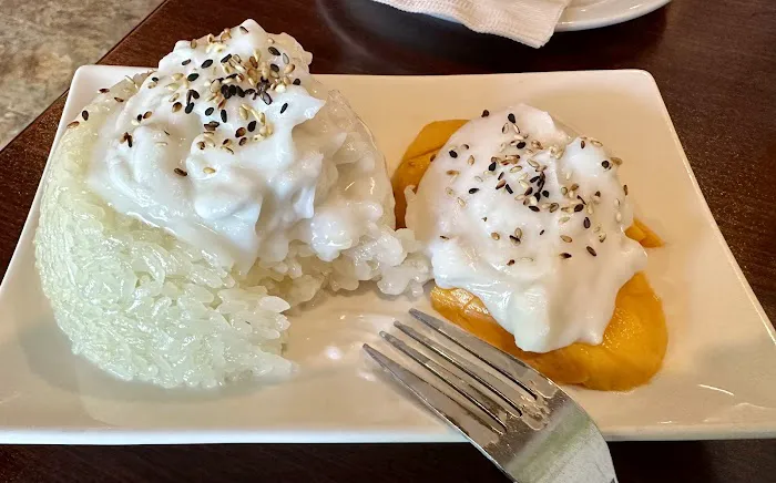 SaBaiDee - Thai Lao Cuisine Picture 7