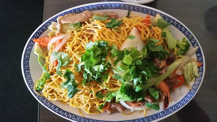 Phở Paradise Restaurant 2 Picture 9