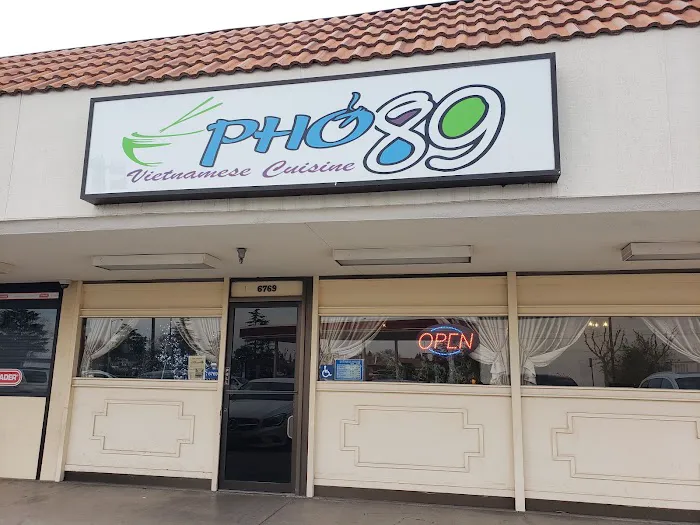 Phở Paradise Restaurant 2 Picture 3