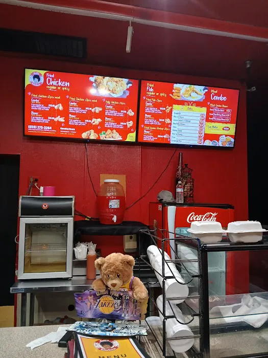 Doll's Kitchen Picture 6
