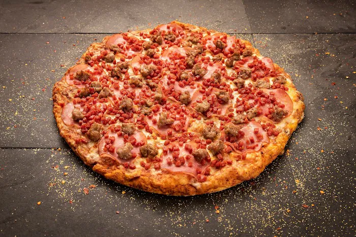 Me-n-Ed's Pizzeria Picture 4