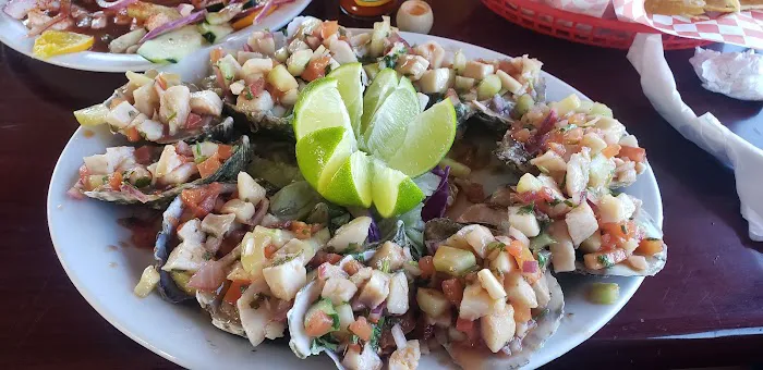 Tacos y Mariscos Las Espuelas Picture 3