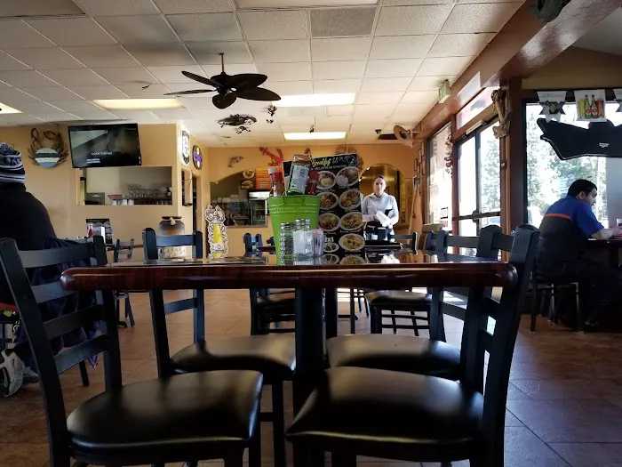 Tacos y Mariscos Las Espuelas Picture 7