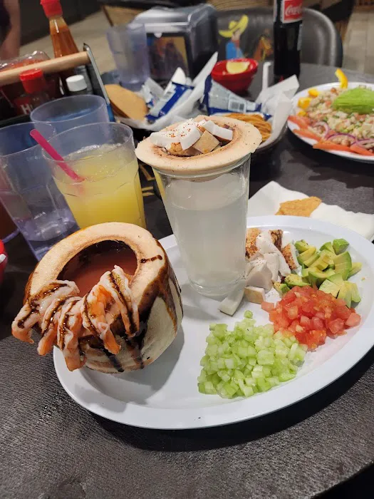 Mariscos el Diamante Picture 9