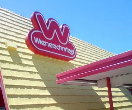 Wienerschnitzel