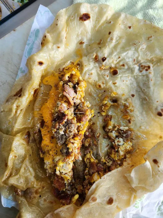 Robertito's Taco Shop Picture 5