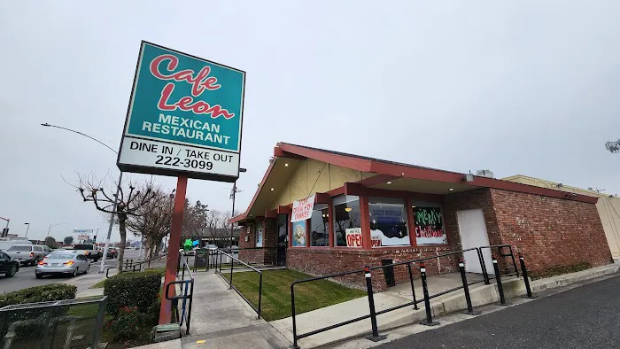 Cafe Leon Mexican Restaurant Picture 1