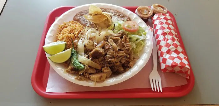 La Perla Tapatia Taqueria Picture 10