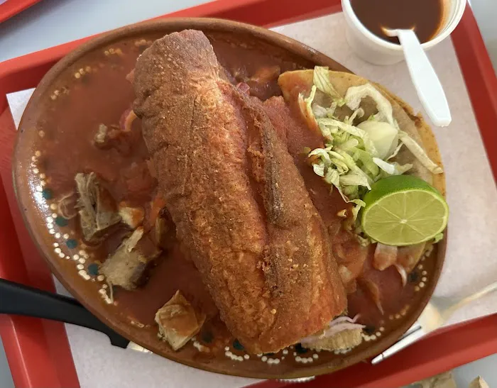 La Perla Tapatia Taqueria Picture 6