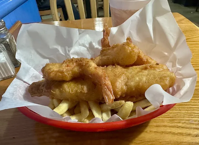 West Coast Fish N' Chips Picture 3