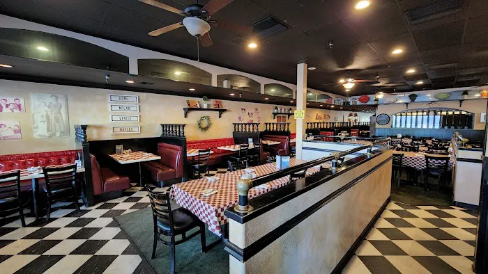 Di Cicco's Italian Restaurants Picture 8
