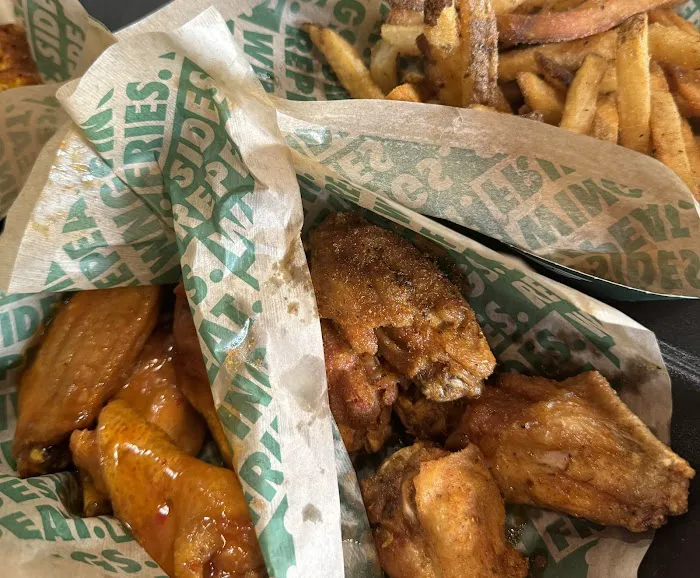 Wingstop Picture 5