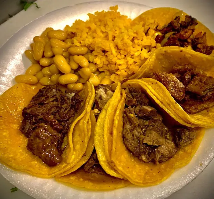 Chicomostok Mexican Food Picture 9