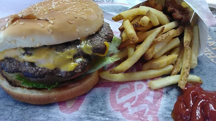 Carl’s Jr. Picture 9