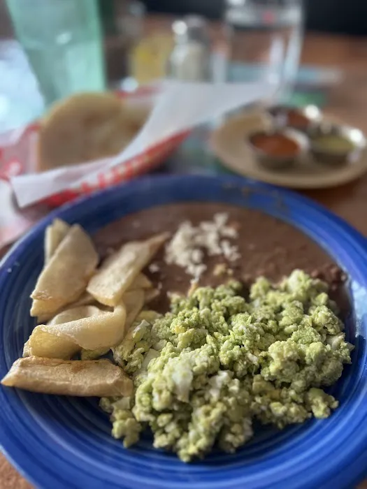 Taqueria El Novillo Picture 2