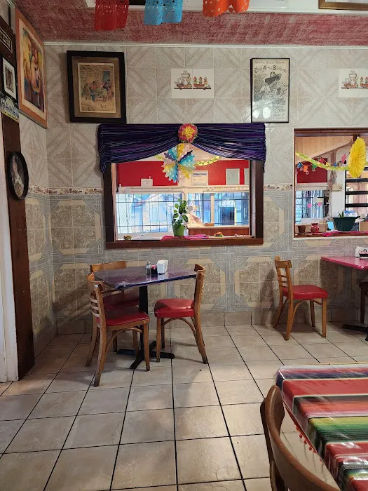 Casa Picture 7