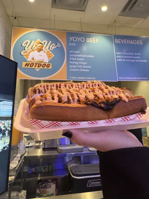 Yoyos Hot Dog Picture 3