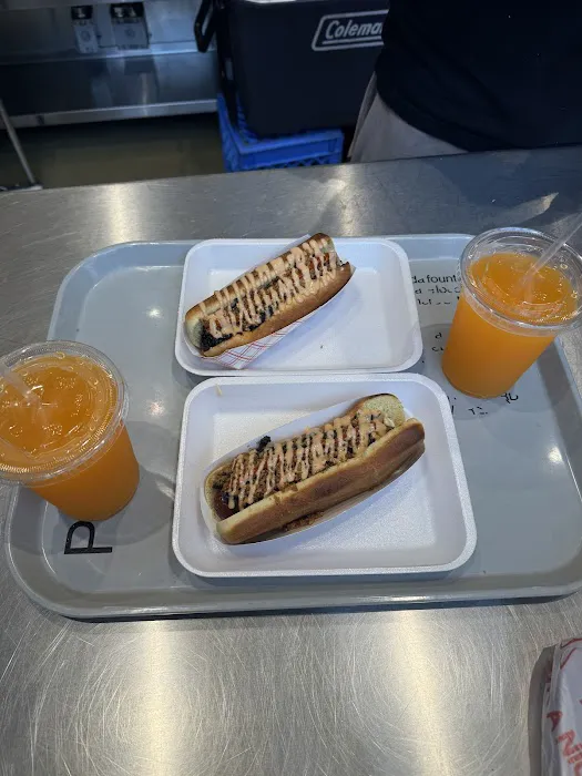 Yoyos Hot Dog Picture 4