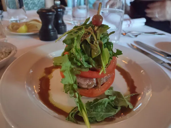 B&B Butchers & Restaurant Picture 9