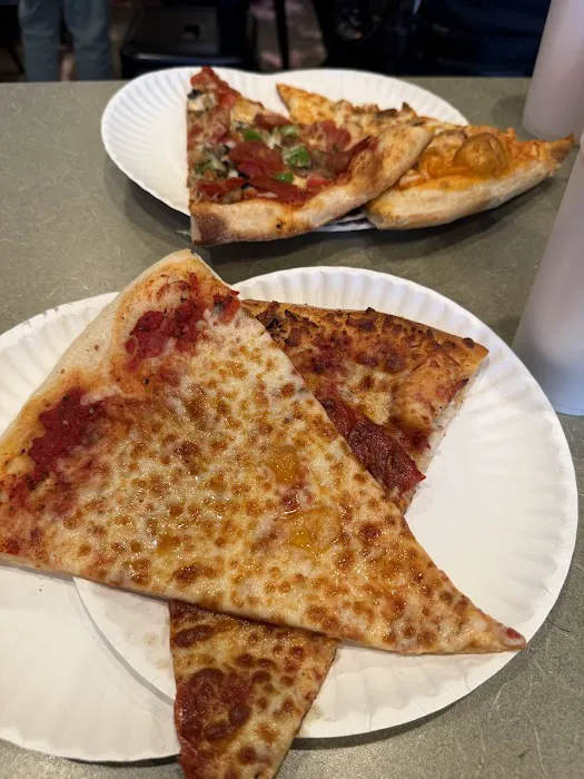 Frank's Pizza Picture 4